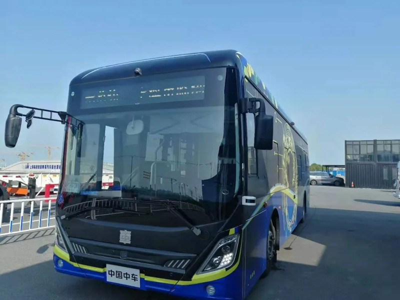 上海首張智能網(wǎng)聯(lián)商用車載人示范應(yīng)用牌照發(fā)啦！(圖1)